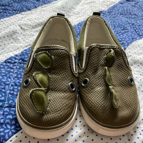 GAP Other - BABY GAP: Green Stegosaurus slip-ons